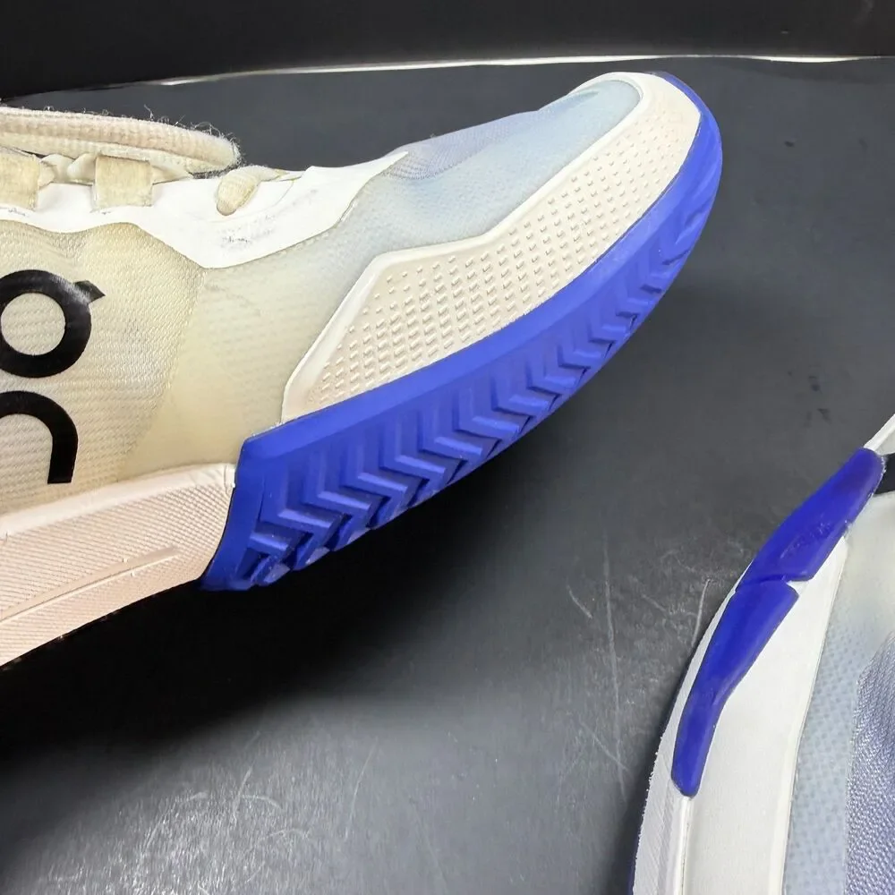 On The Roger Pro 2 Tennis Shoes Mens Size 13  White Blue On Cloud 3ME10300629